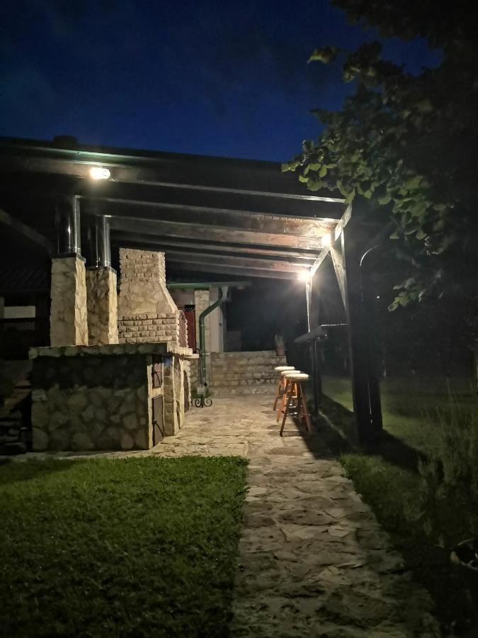 Mila Holiday Home Lohovo Exterior foto